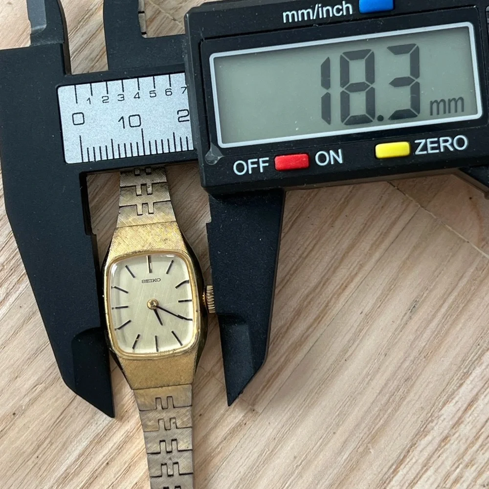 Seiko Gold Plated Vintage Mechanical Ladies Watch Gold Case Bracelet Dial